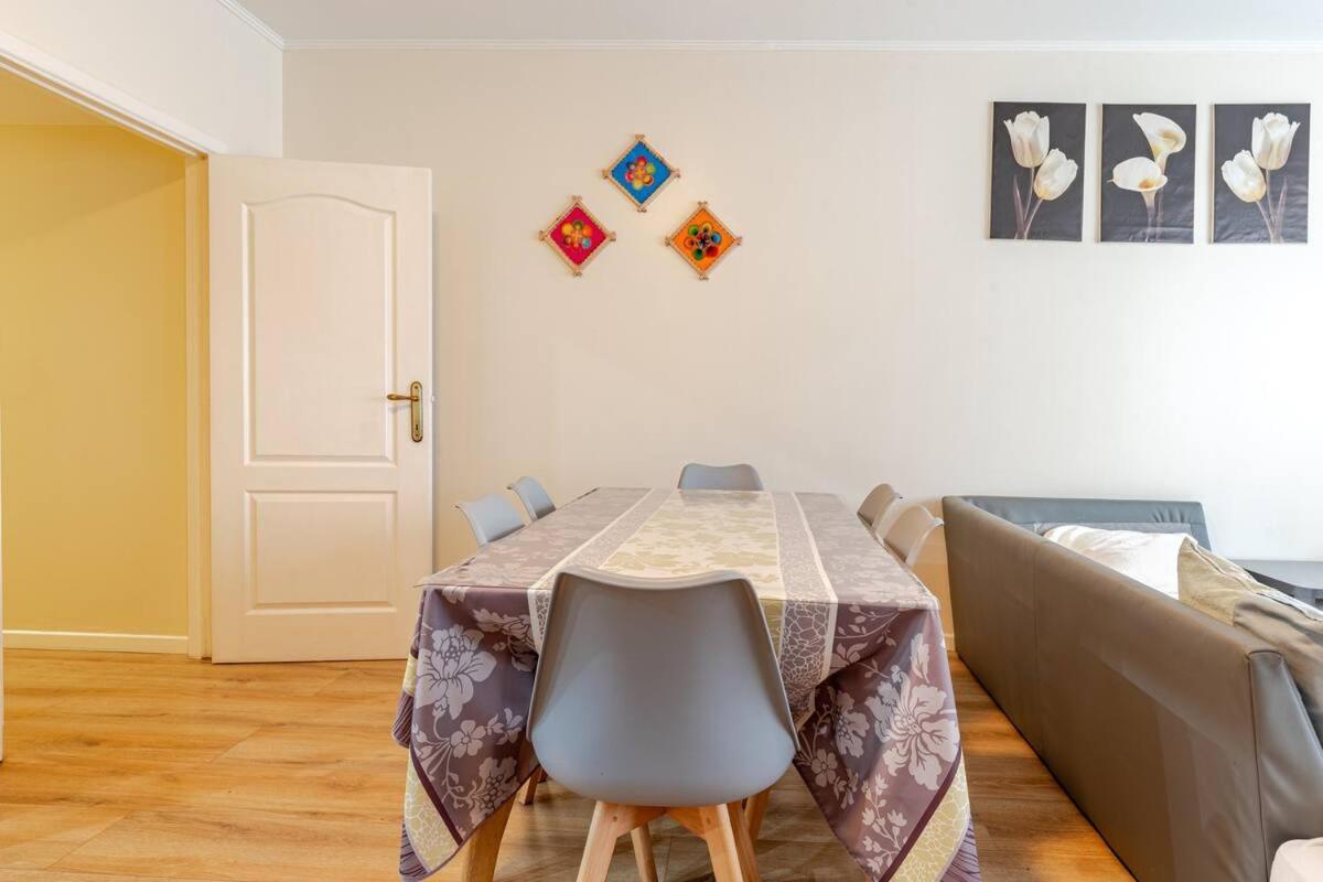 Apartamentos Completo Con Todas Las Comodidades بروكسل المظهر الخارجي الصورة